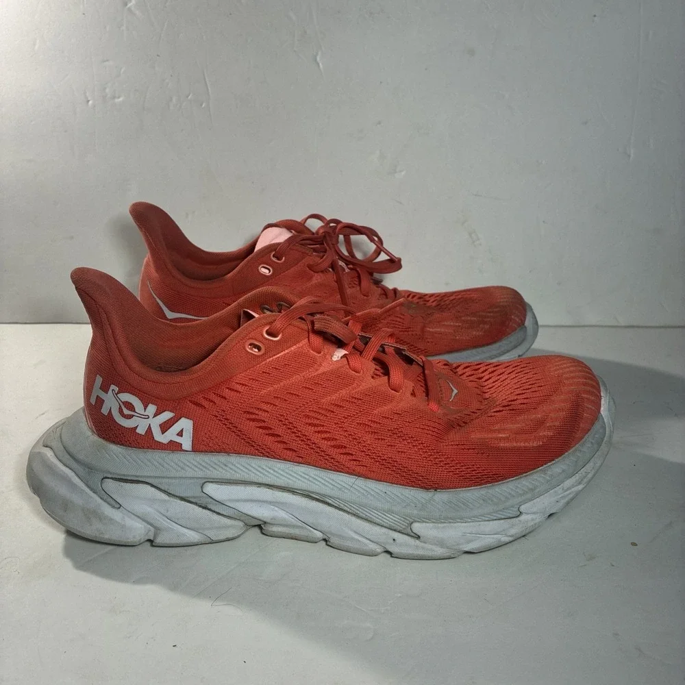 Size 8 - Hoka One One HOKA Clifton Edge Hot Coral W